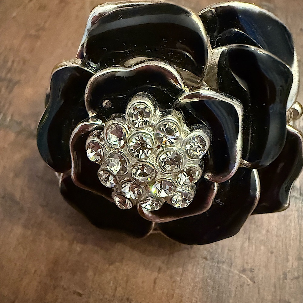 Bold Black Flower Statement Stretch Ring Rhinesto… - image 2